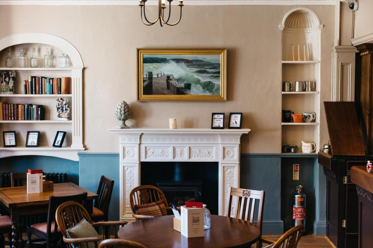 The George Hotel Castletown Buitenkant foto